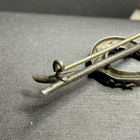 Silver Branch Lucky Horseshoe Antique Brooch White Rhinestones 800 Silver - Picture 12 of 12